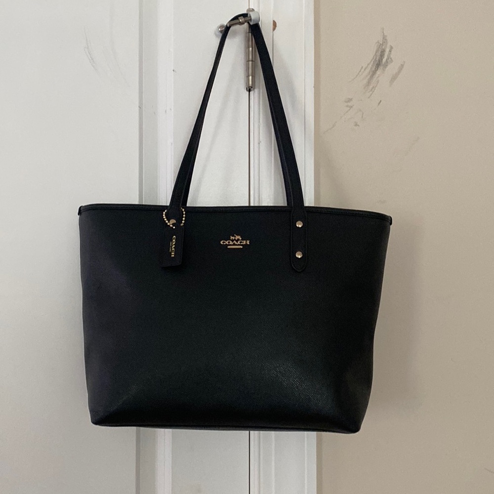 Coach shoulder bag